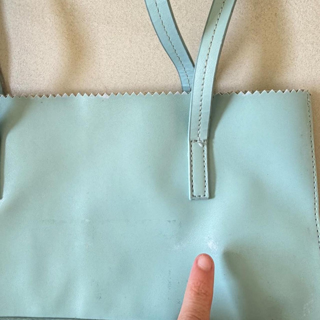 Vintage light turquoise genuine leather shoulder bag with suede lining - photo 7